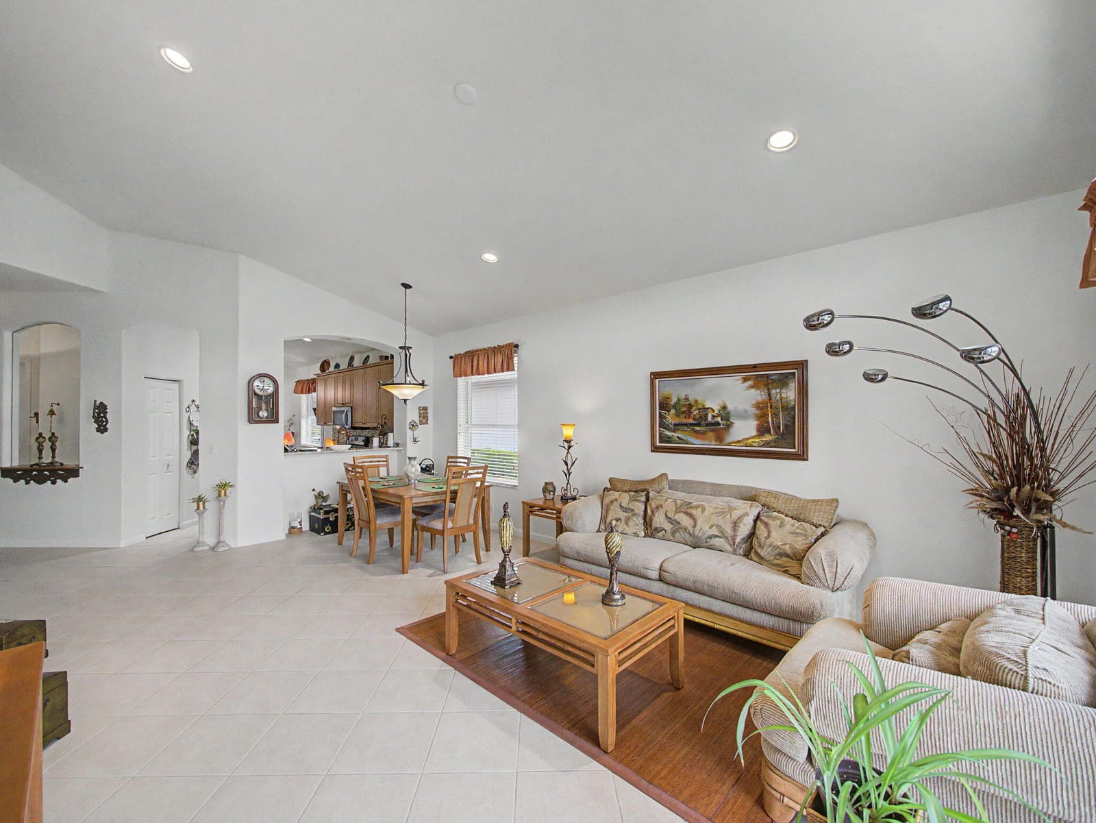 806 NW Rutherford Court — photo 10