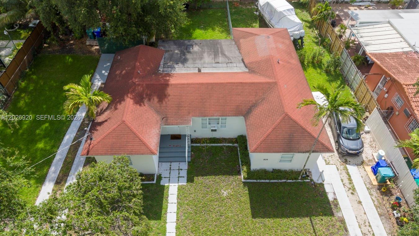 809 NW 21st Court, Miami, FL 33125, Miami