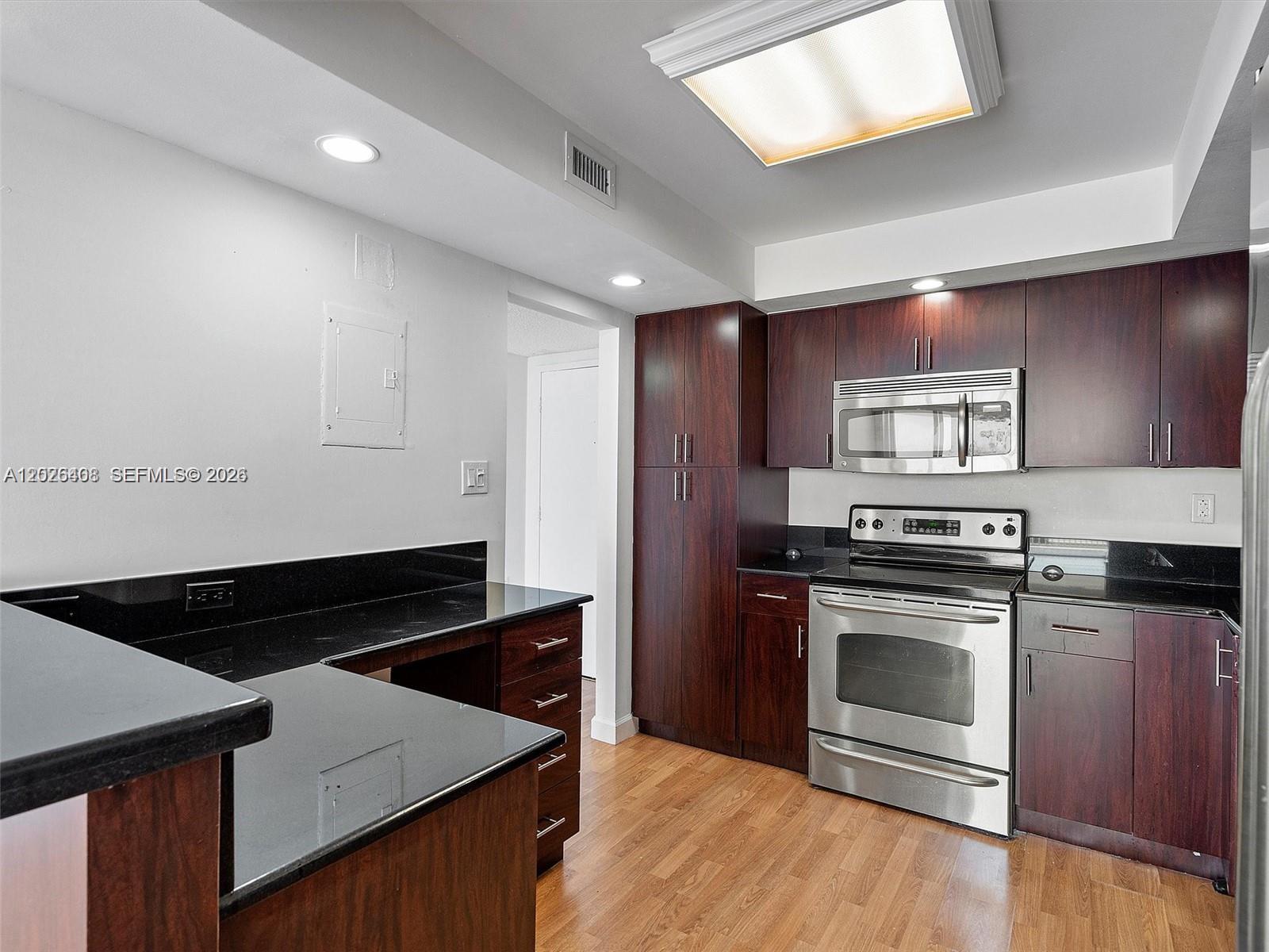 18021 Biscayne Boulevard 603, Aventura, FL 33160, Aventura