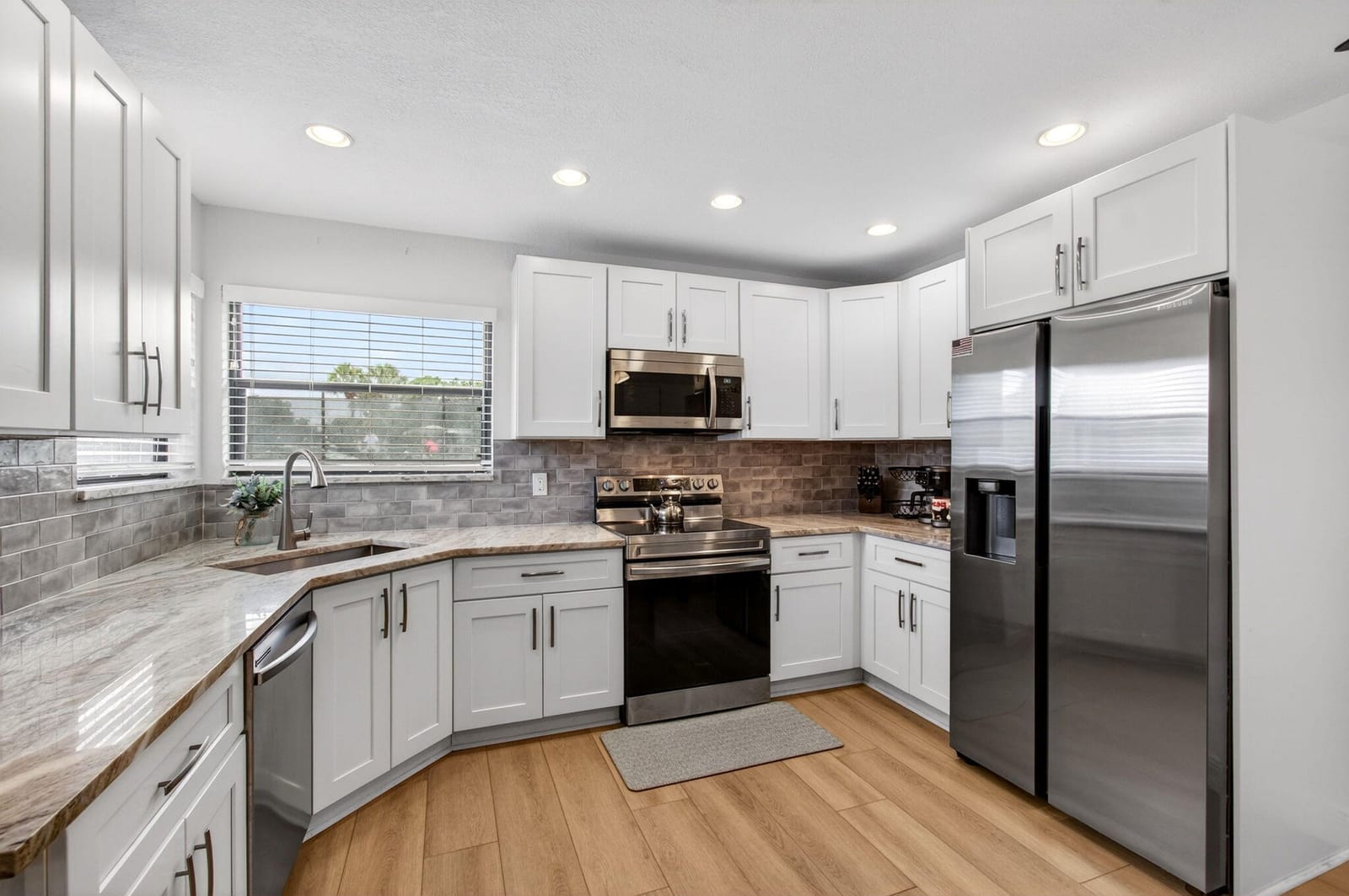 2360 NW 12th Street — photo 3