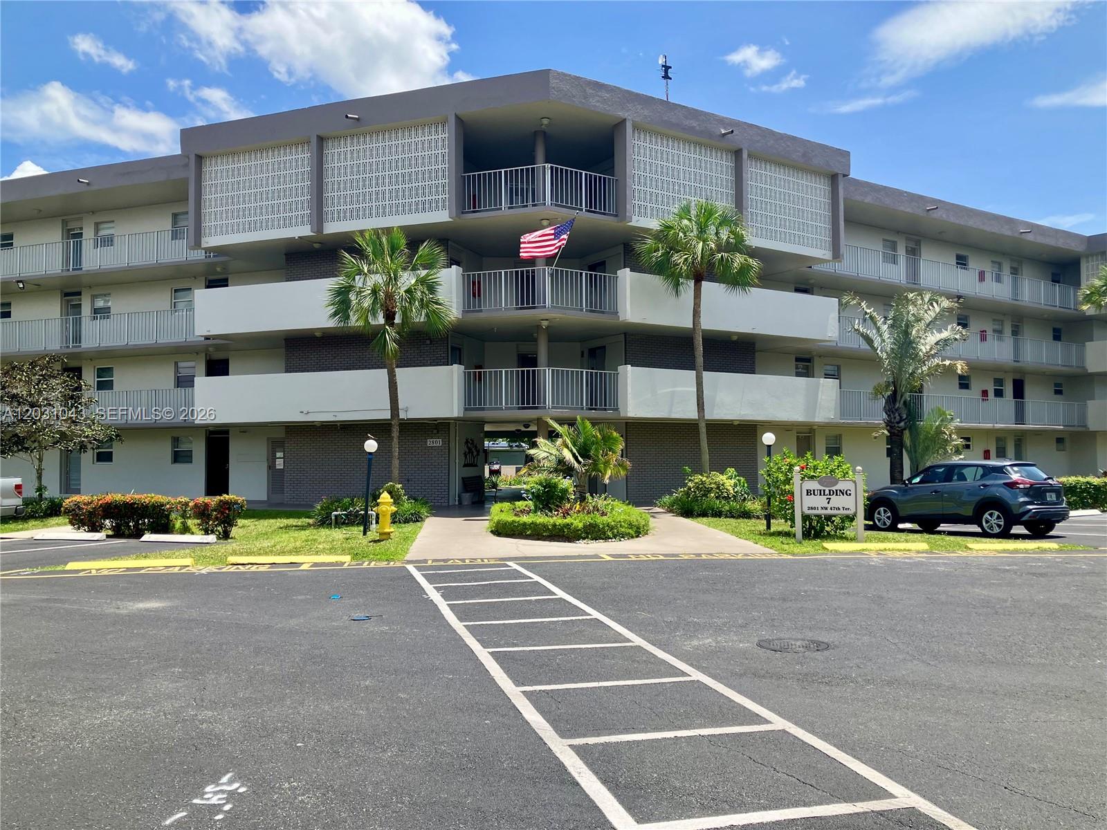 2801 NW 47th Terrace 403B, Lauderdale Lakes, FL 33313, Lauderdale Lakes