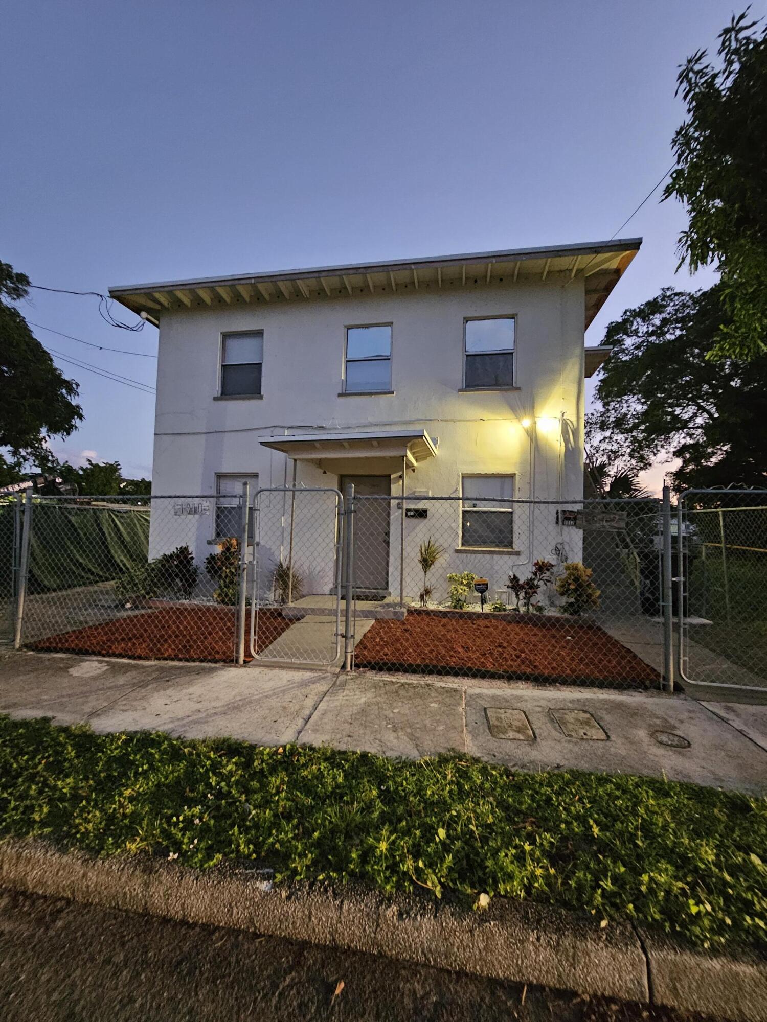 1010 Grant Street, West Palm Beach, FL 33407, West Palm Beach
