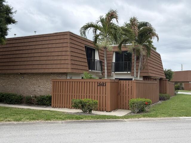 3900 SE County Line Road 24d, Tequesta, FL 33469, Tequesta