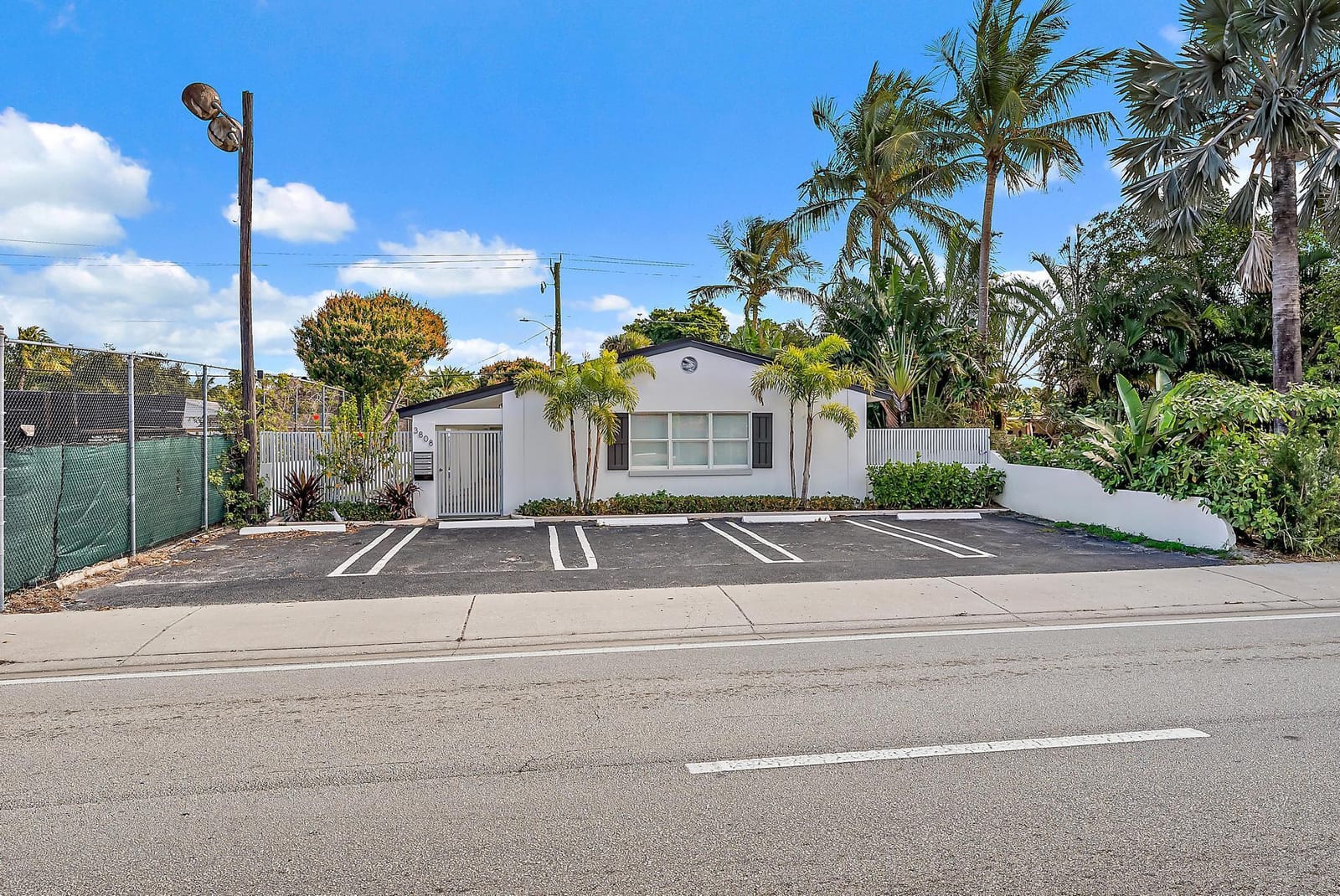 3808 Broadway 3, West Palm Beach, FL 33407 photo 2