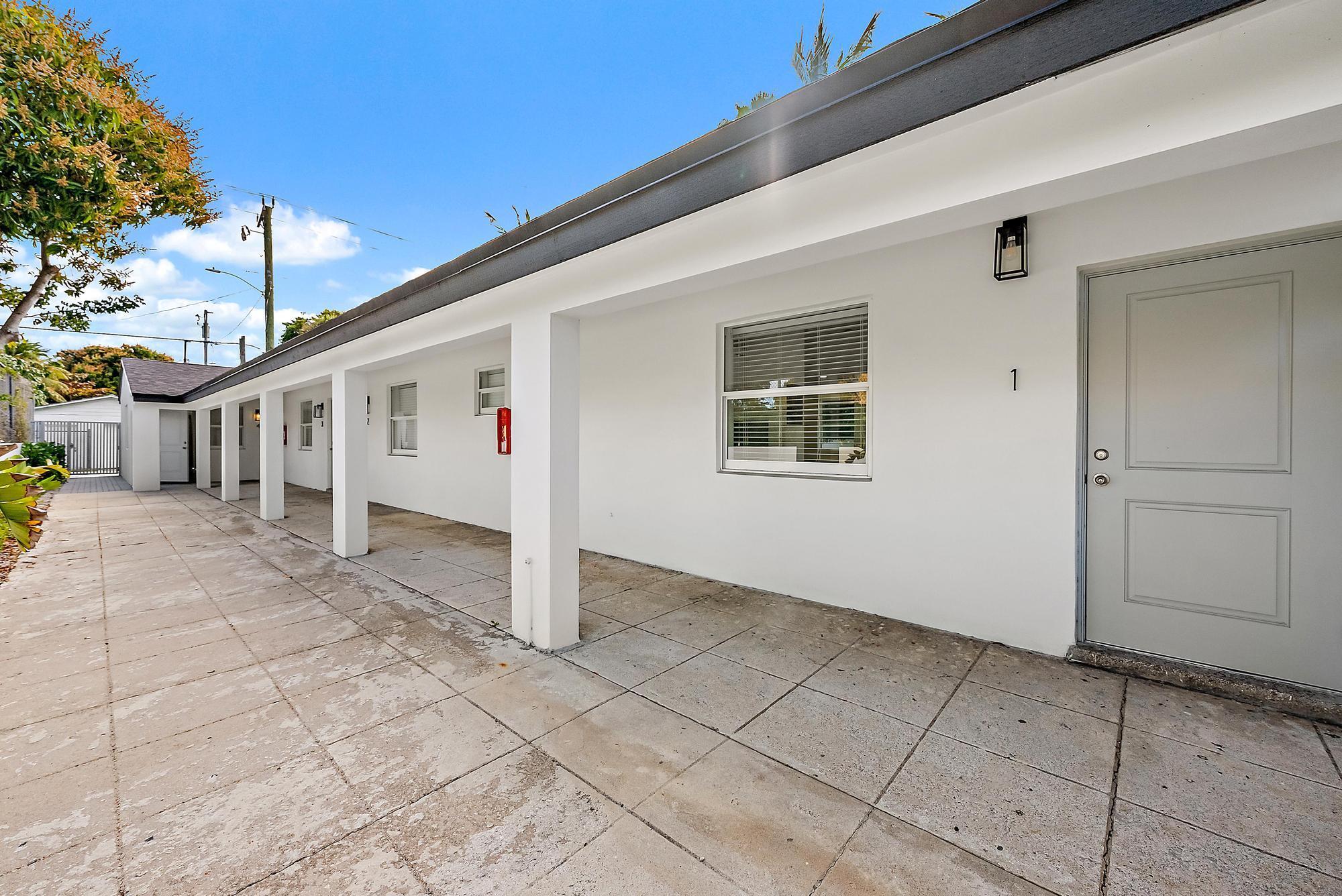 3808 Broadway 3, West Palm Beach, FL 33407, West Palm Beach