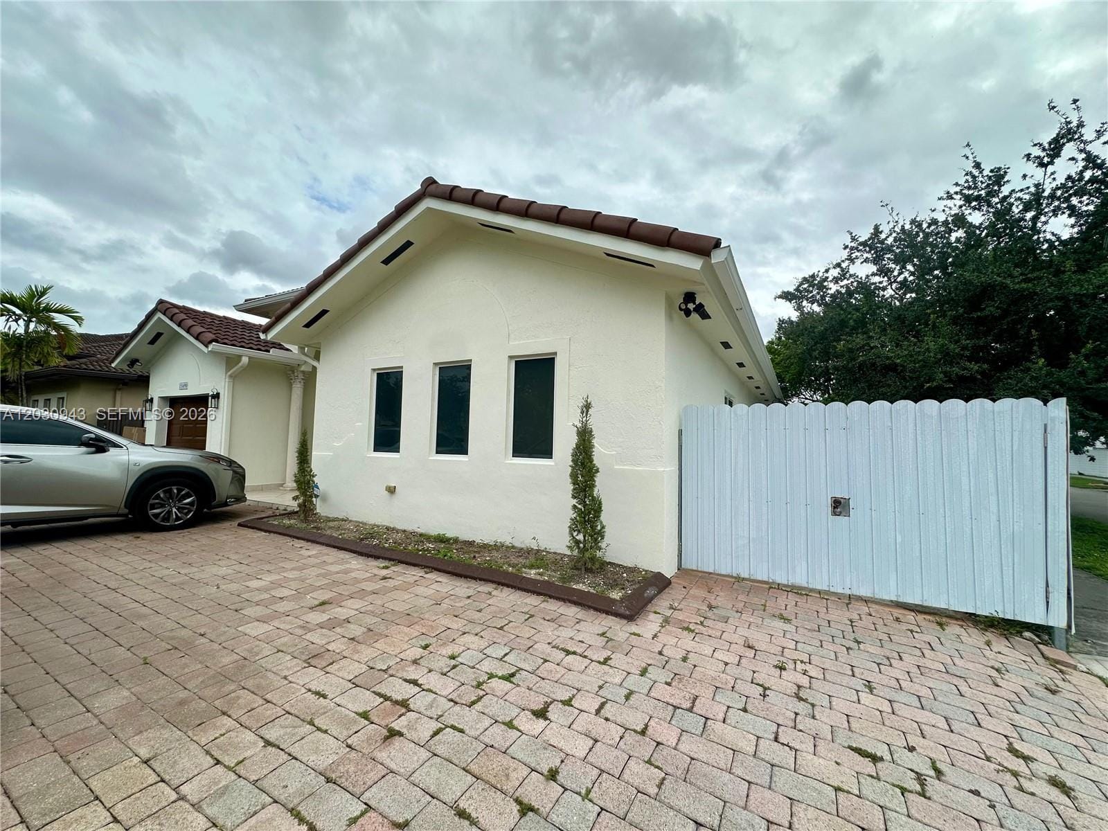 15490 SW 10th Street, Miami, FL 33194 photo 4