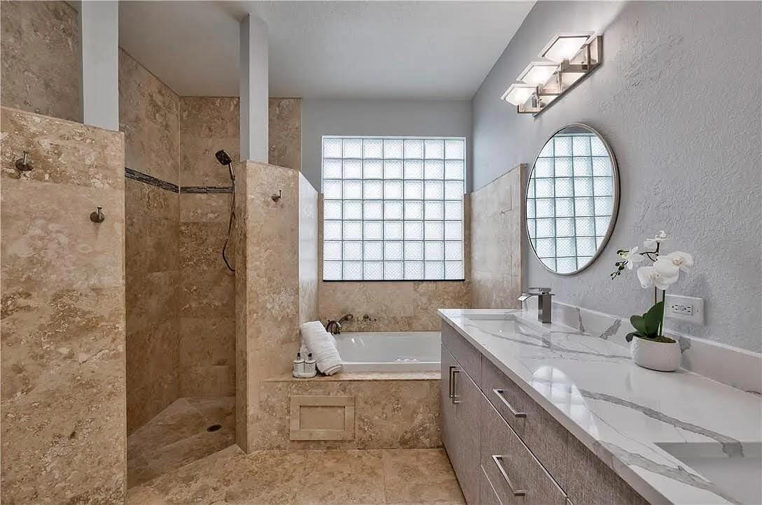 5989 NW 74th Street — photo 8