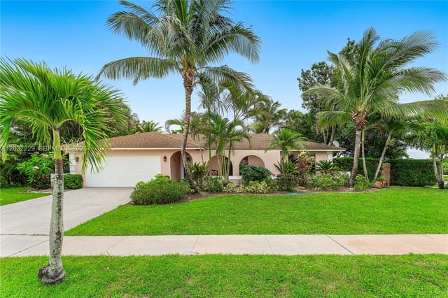 1586 Old Cypress Trail 1, Wellington, FL 33414