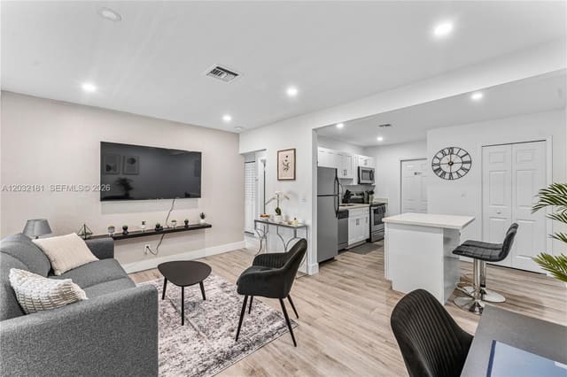 1521 NE 118th Terrace 1, Miami, FL 33161