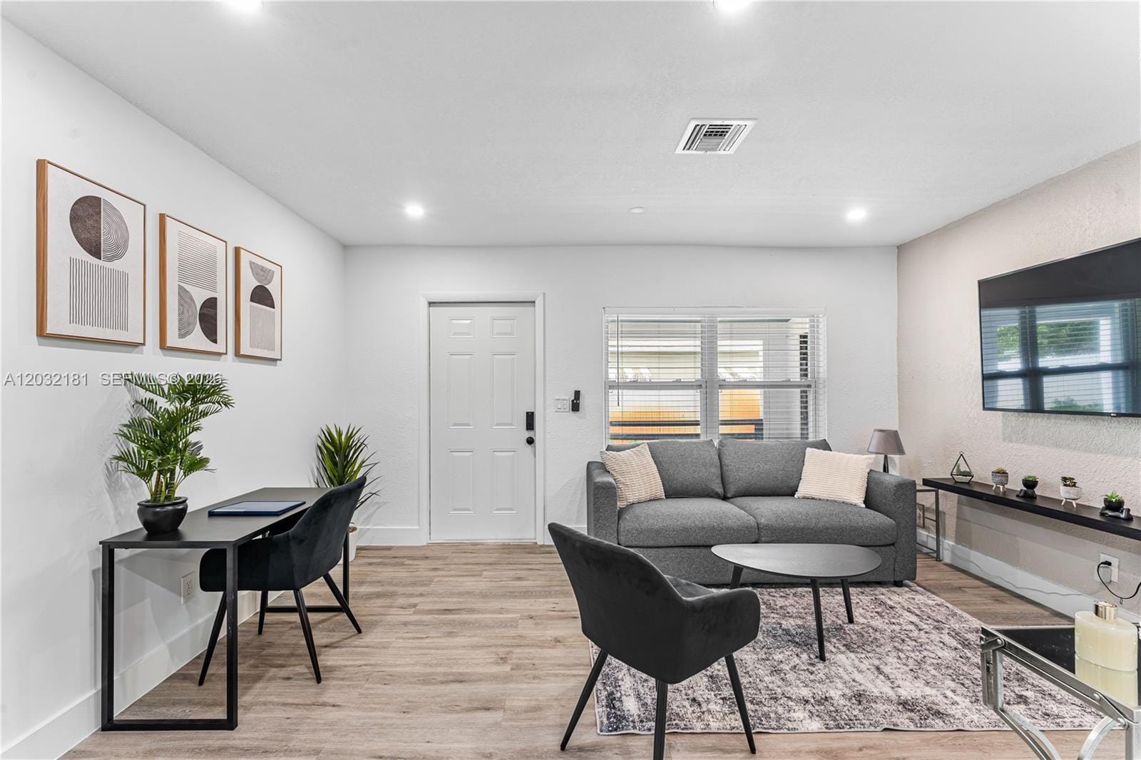 1521 NE 118th Terrace 1 — photo 3