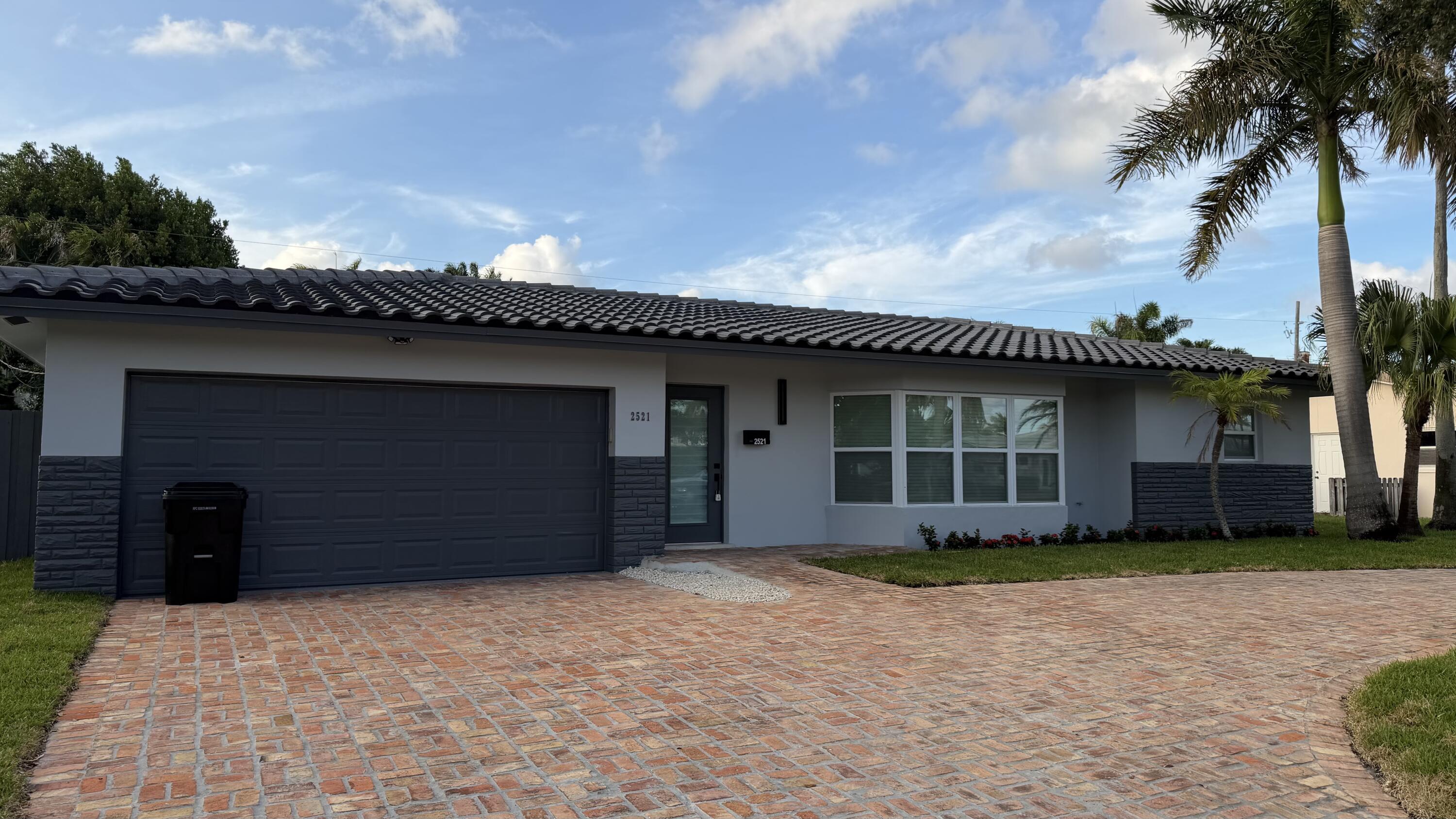 2521 NE 45th Street, Lighthouse Point, FL 33064, Lighthouse Point