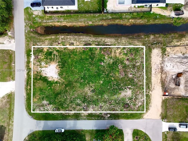0 4th Street W, Lehigh Acres, FL 33971