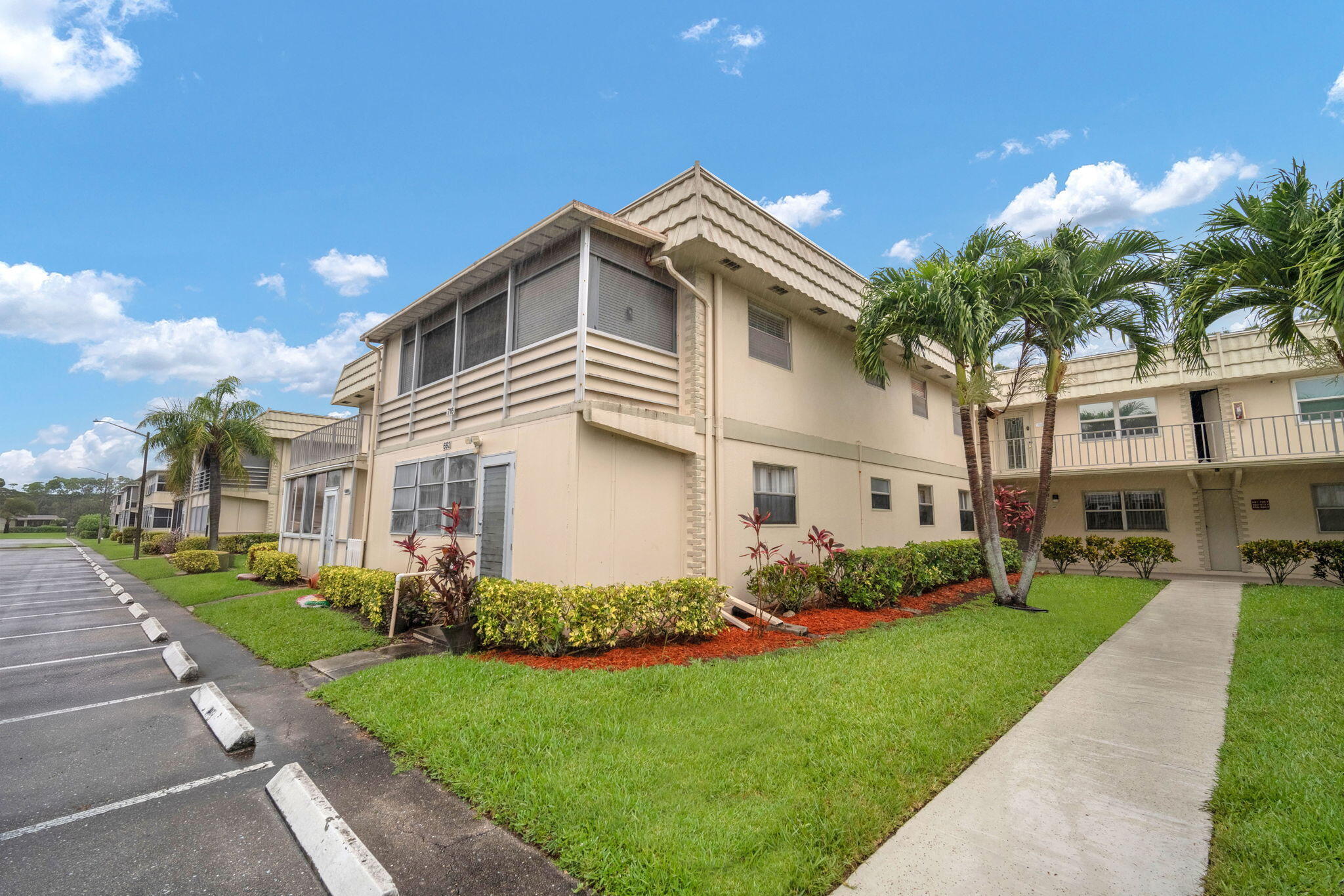 716 Saxony Place O, Delray Beach, FL 33446, Delray Beach