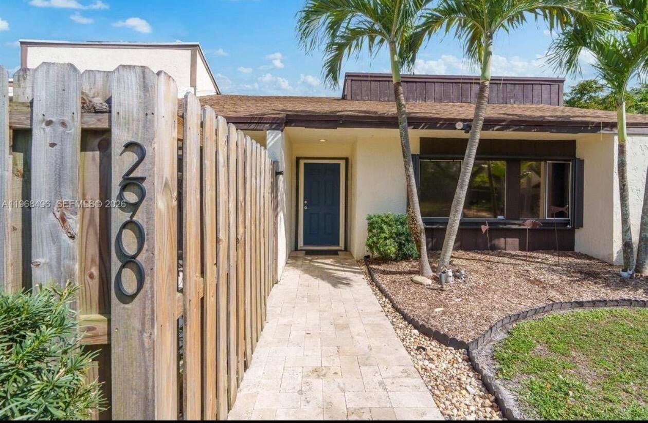 2900 NW 69th Court — photo 3