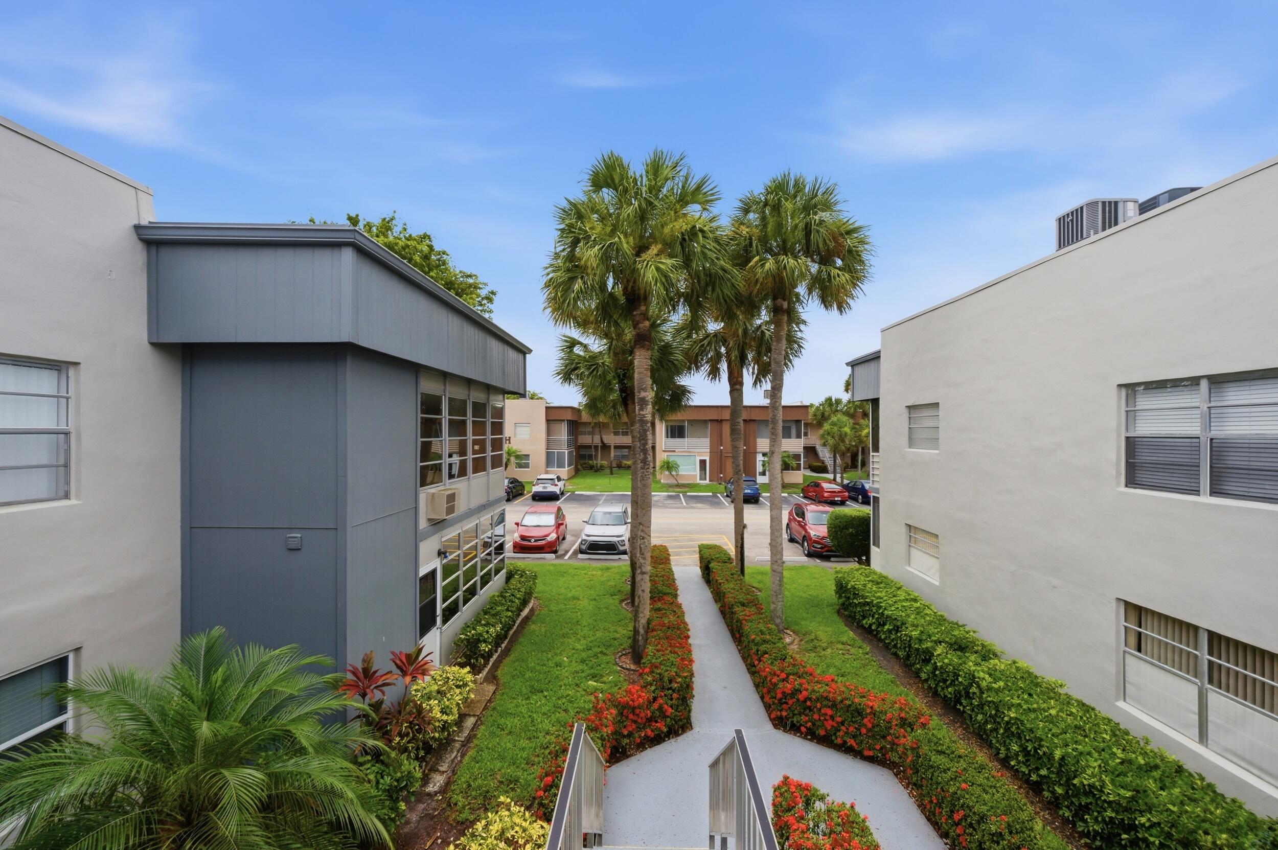 330 Piedmont 330, Delray Beach, FL 33484 photo 29