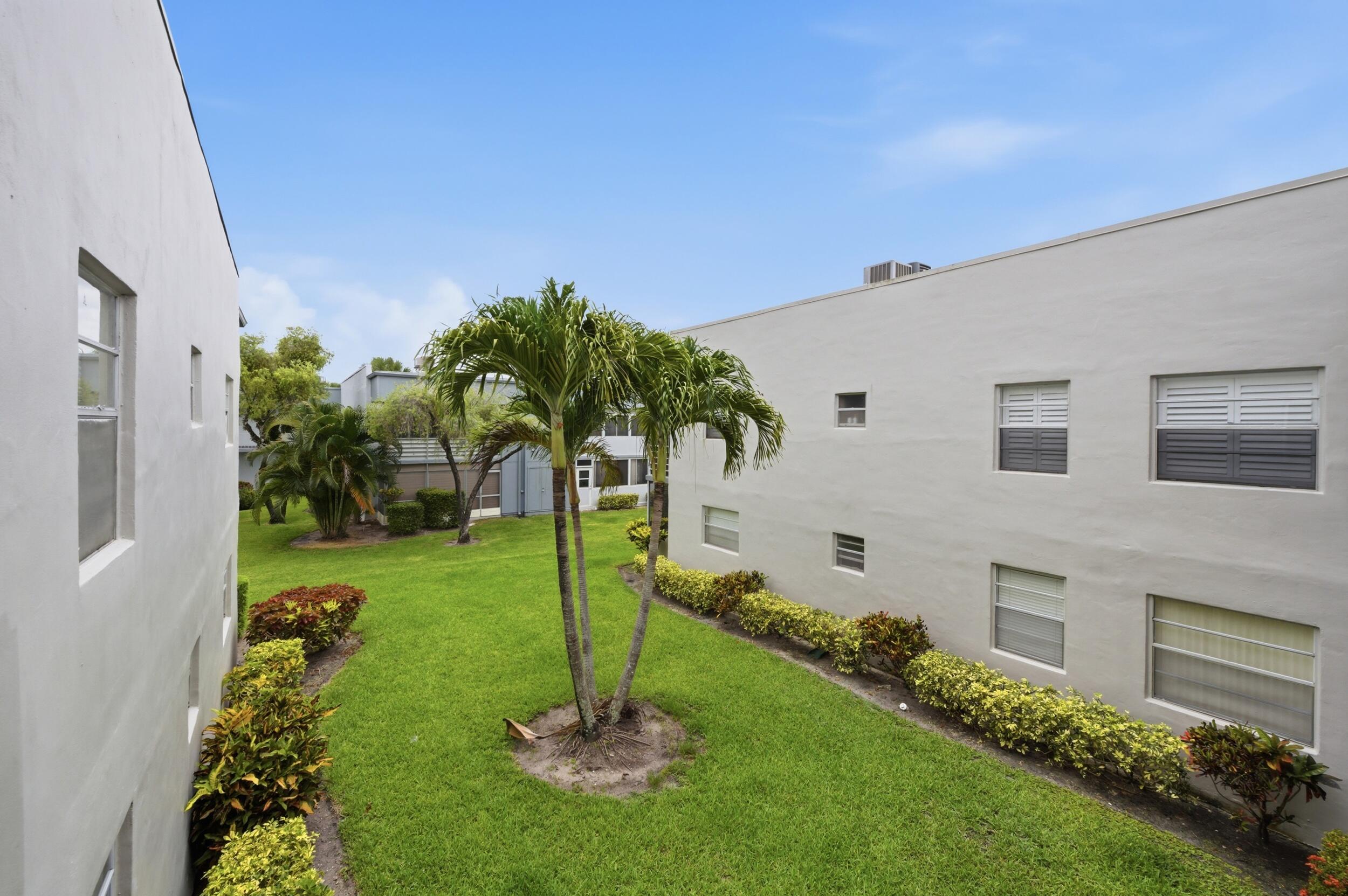 330 Piedmont 330, Delray Beach, FL 33484 photo 30