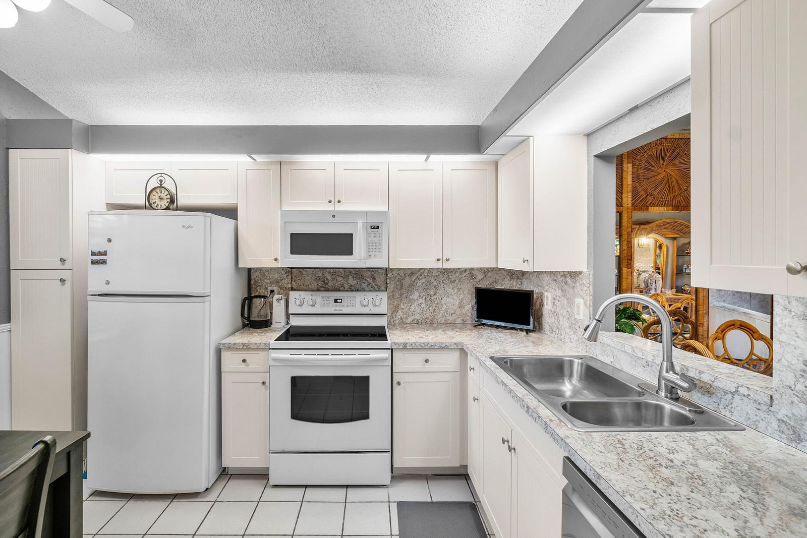 6215 Kings Gate Circle — photo 11