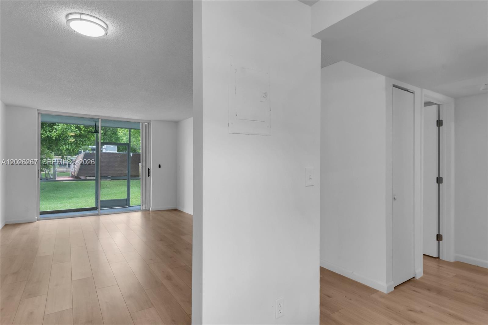 9601 Sunrise Lakes Boulevard 106 — photo 11