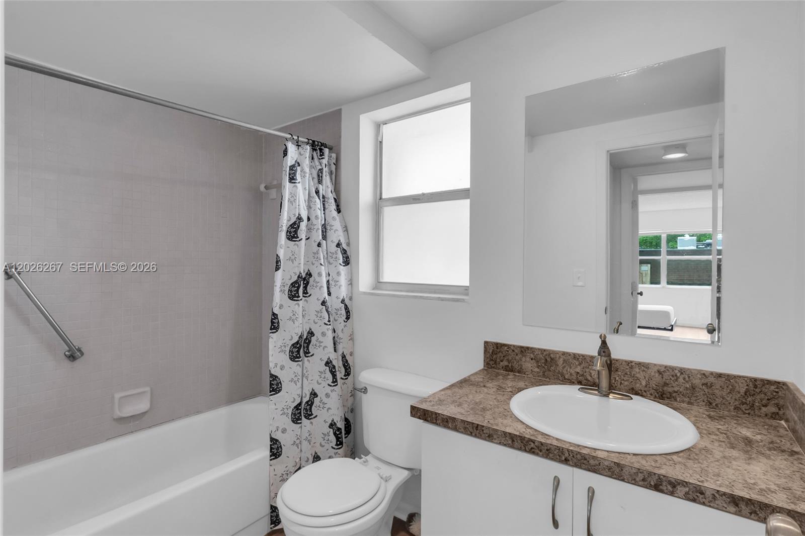 9601 Sunrise Lakes Boulevard 106, Sunrise, FL 33322 photo 22
