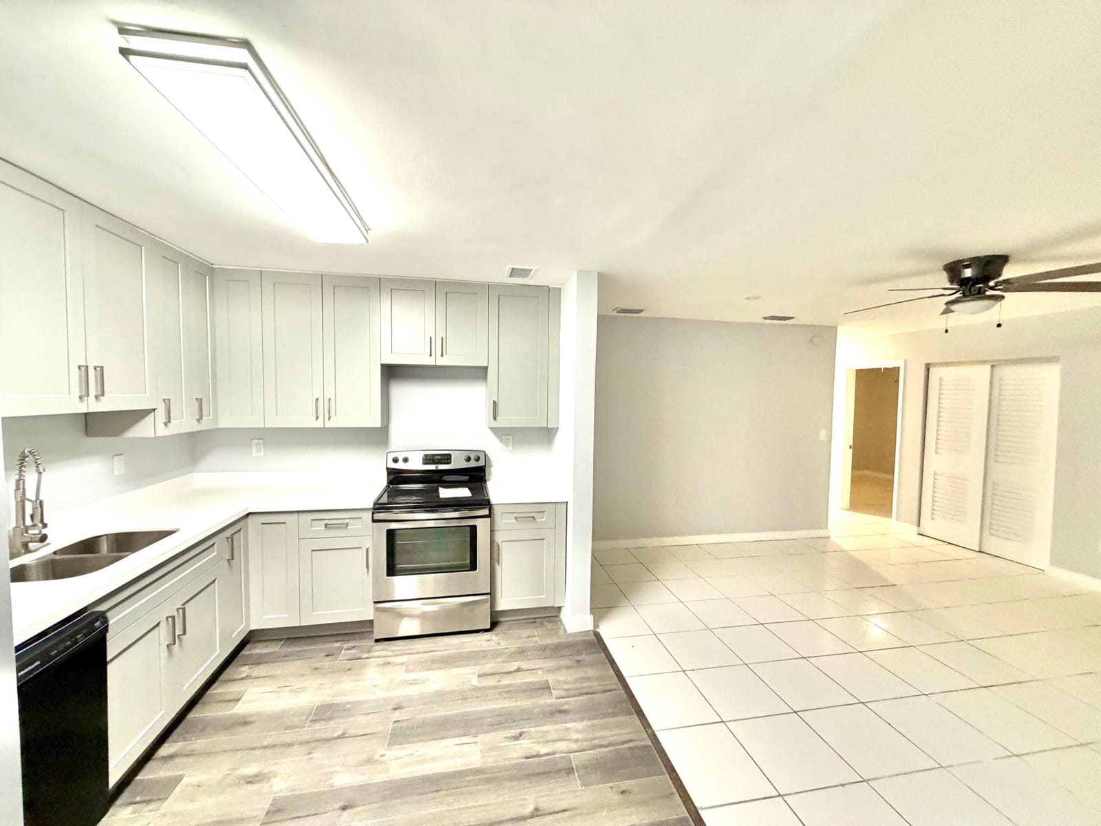 2941 NW 195th Street — photo 3