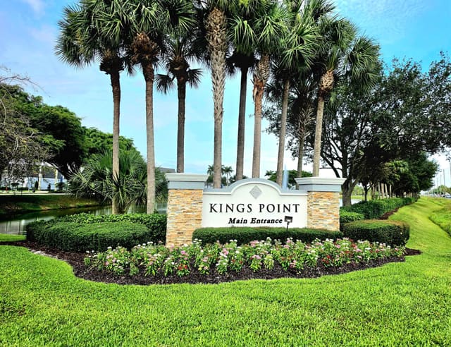 719 Flanders Drive O, Kings Point Flanders, Delray Beach, FL