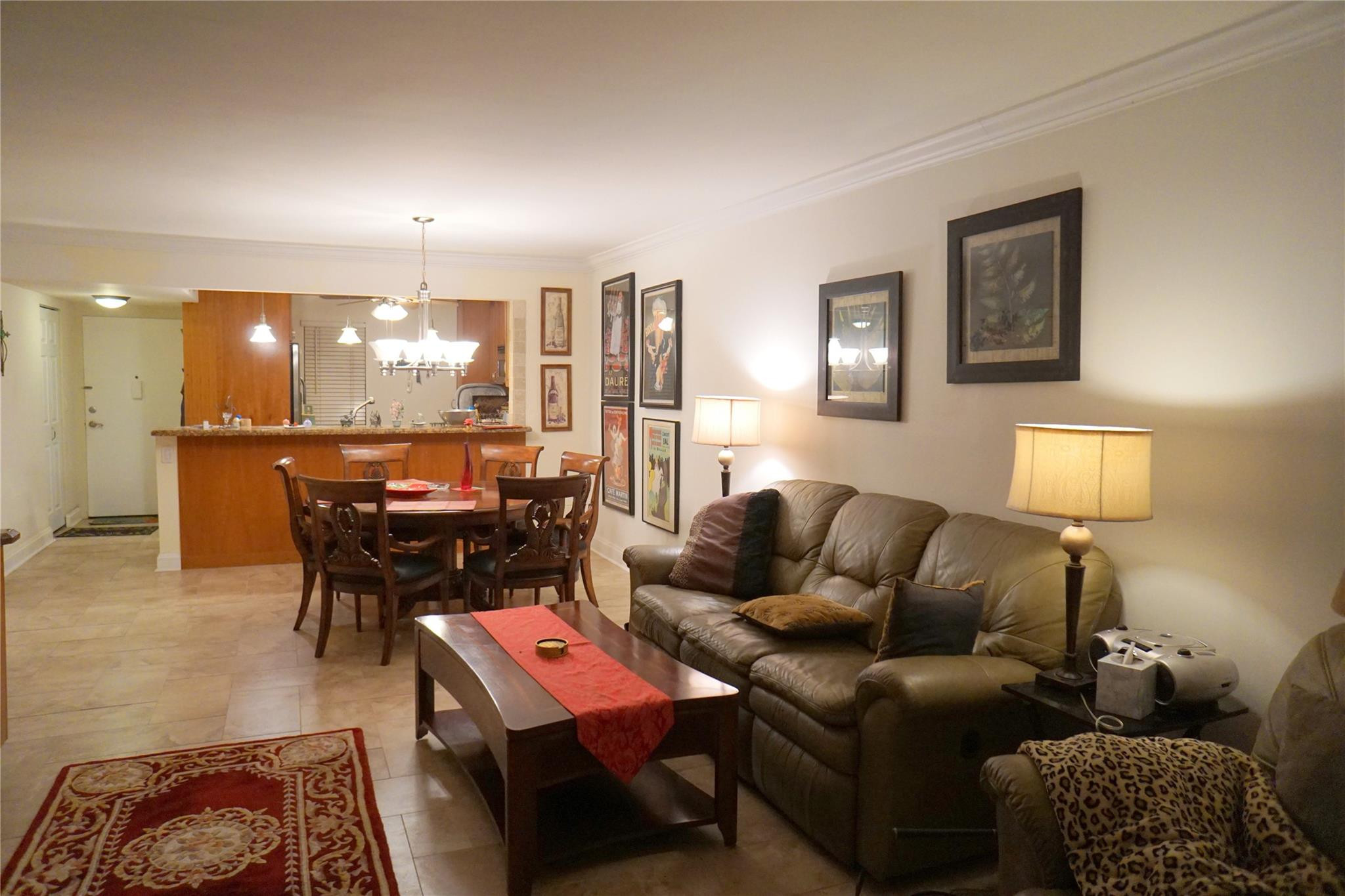 2851 Somerset Drive 103, Lauderdale Lakes, FL 33311, Lauderdale Lakes