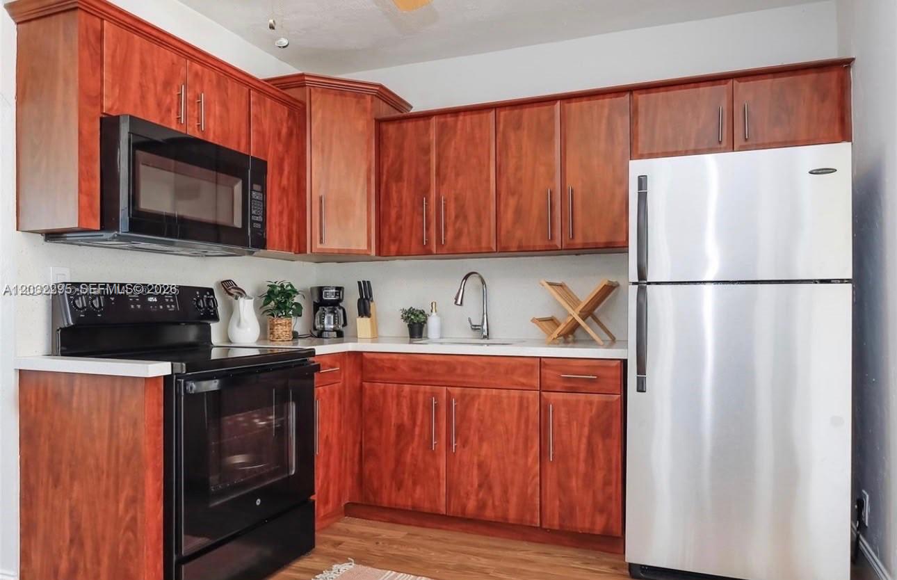 2740 Dewey Street, Hollywood, FL 33020, Hollywood
