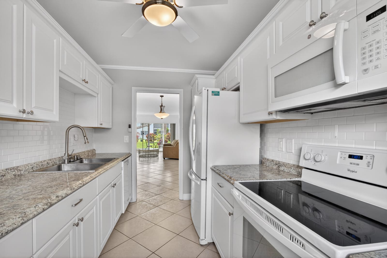 2640 SW 22nd Avenue 1103, Delray Beach, FL 33445 photo 11