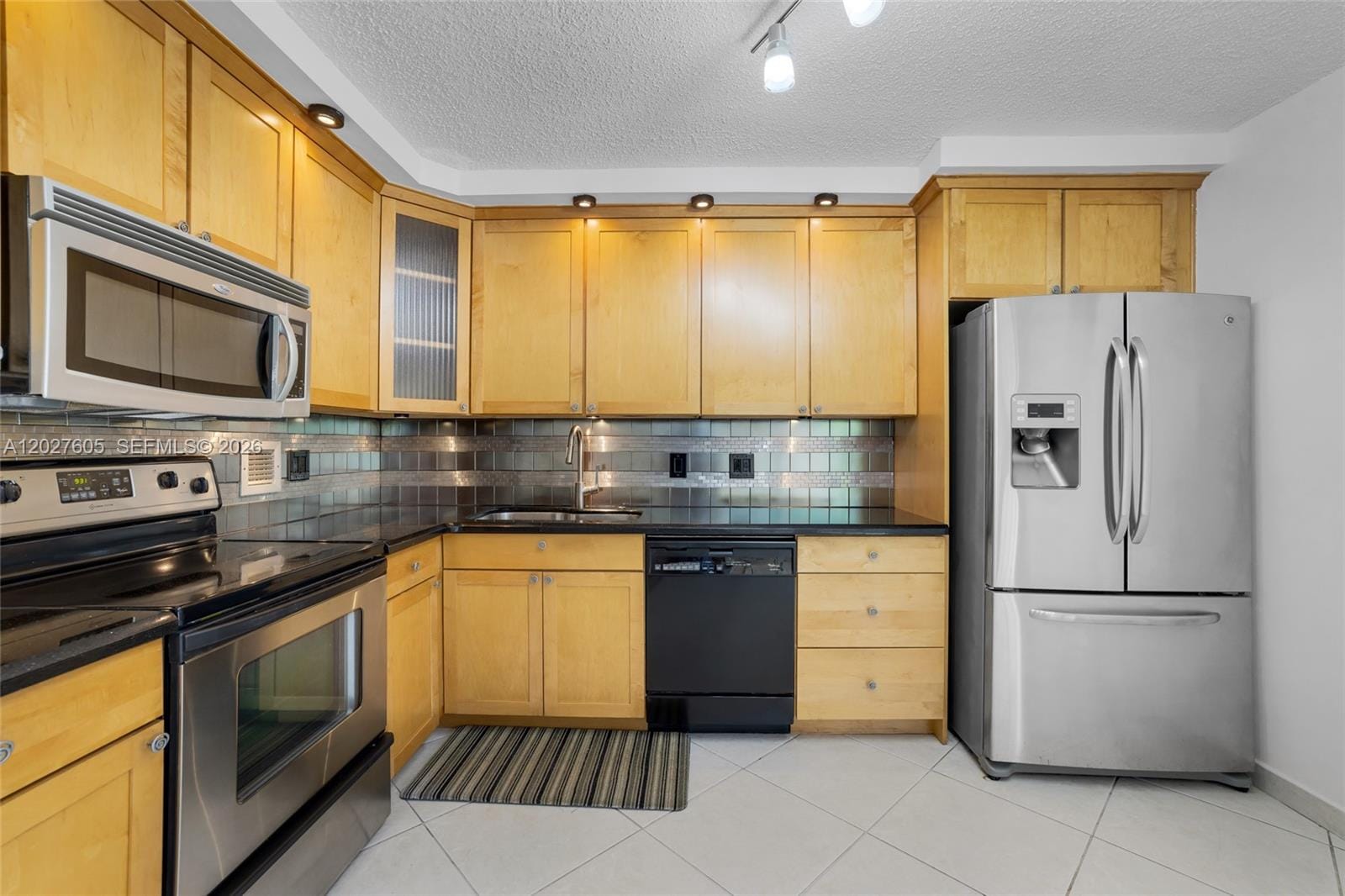 2814 N 46th Avenue H475 — photo 3