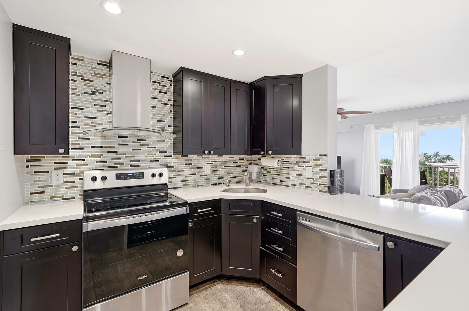 95 N Birch Road 606, Fort Lauderdale, FL 33304 photo 18