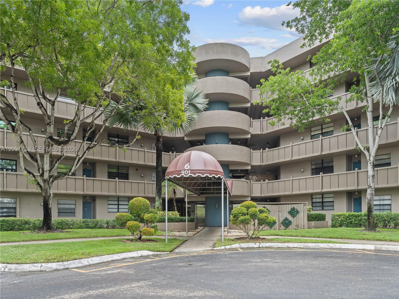 901 Colony Point Circle 112, Pembroke Pines, FL 33026, Pembroke Pines