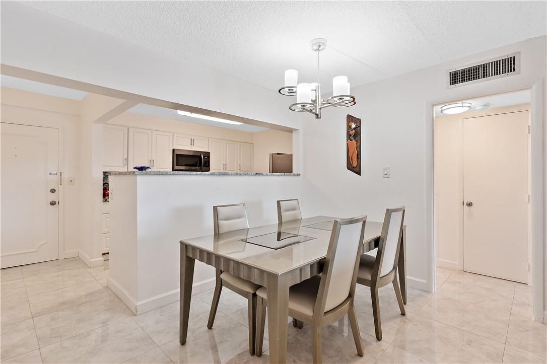 95 N Birch Road 405 — photo 11