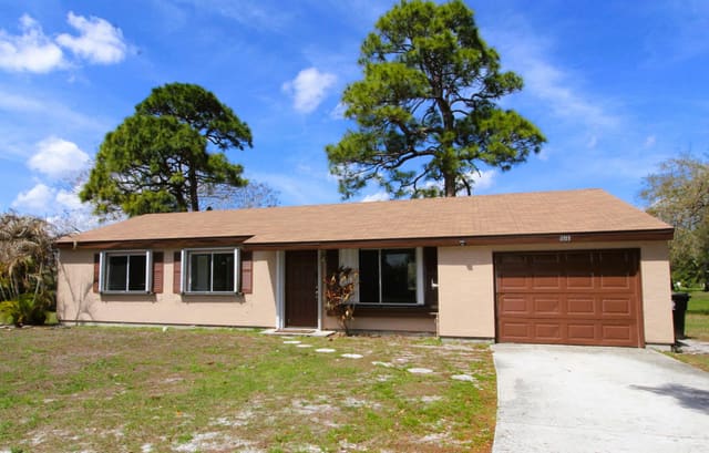 1618 SE Elkhart Terrace, Port St. Lucie, FL 34952