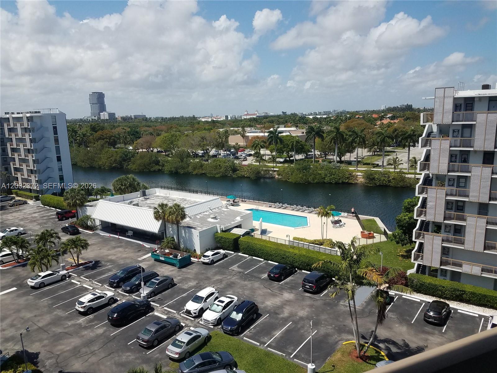 3475 N Country Club Drive 805, Aventura, FL 33180, Aventura