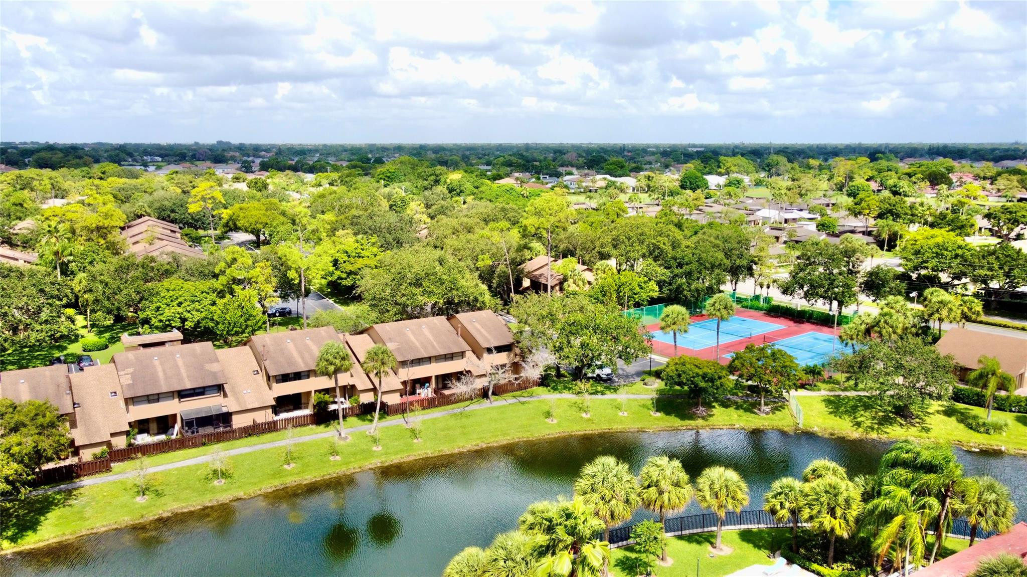 7750 NW 79th Avenue H5, Tamarac, FL 33321, Tamarac