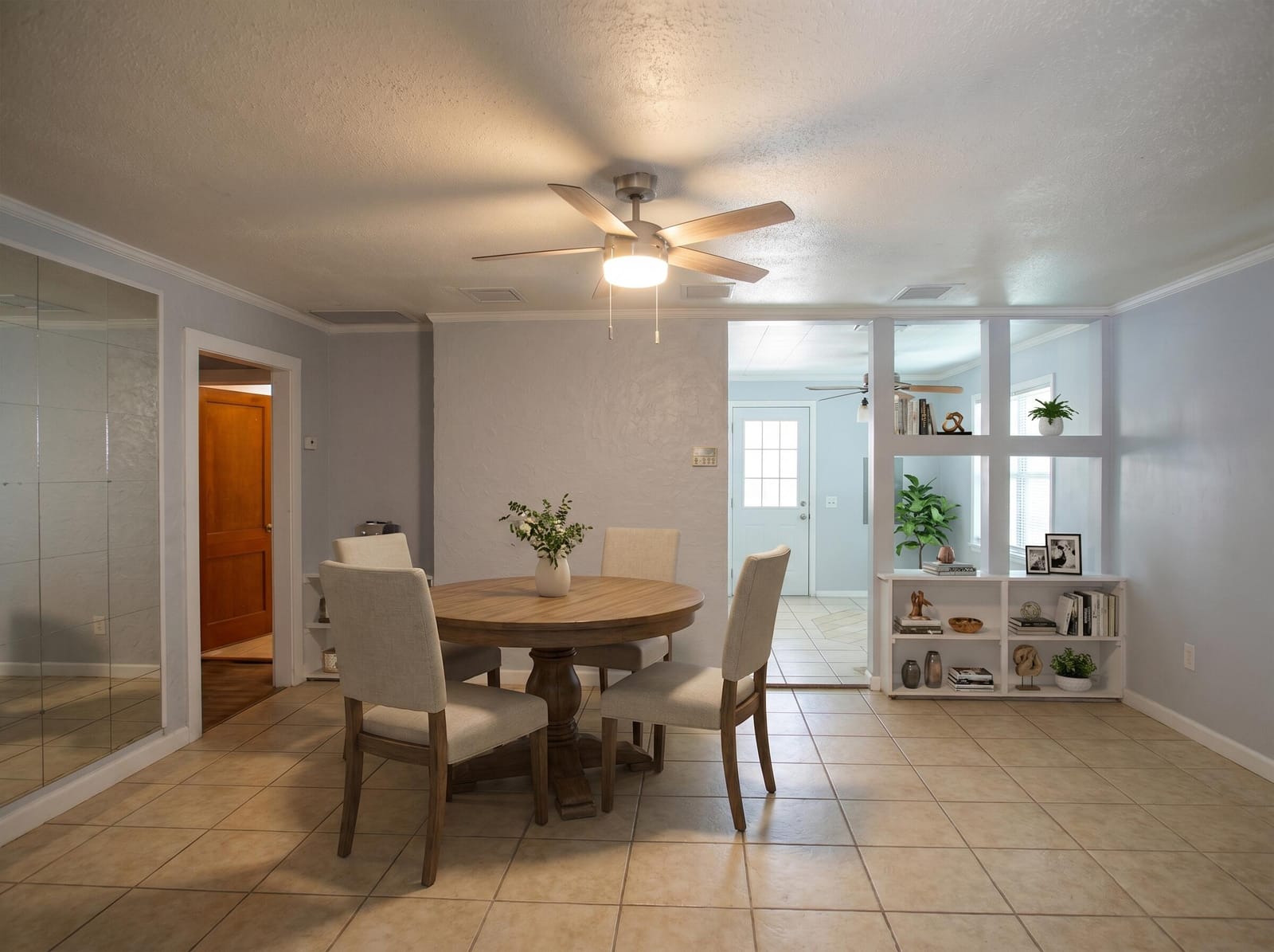 915 N E Street, Lake Worth Beach, FL 33460 photo 4
