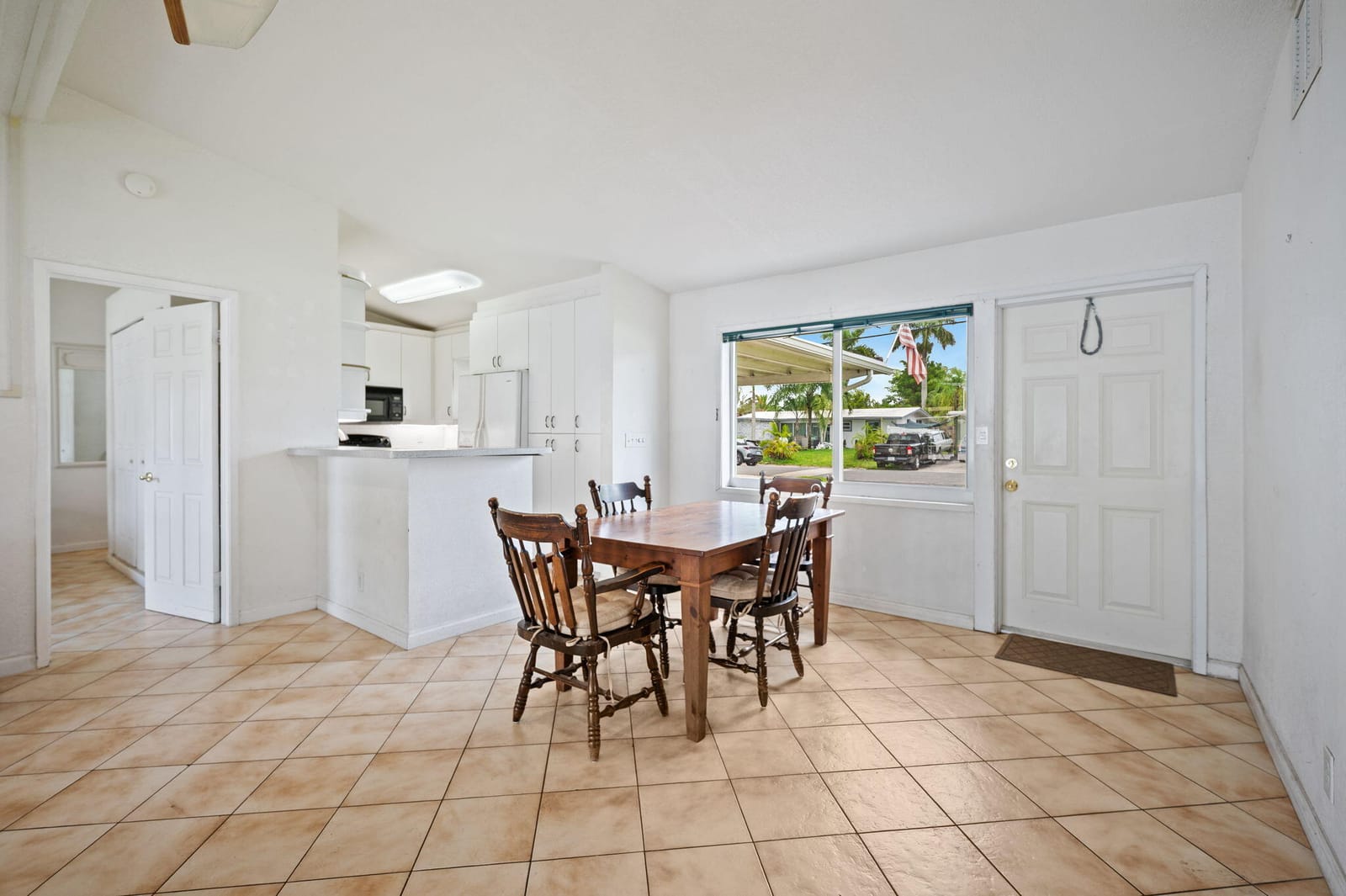 2637 Marathon Lane, Fort Lauderdale, FL 33312 photo 6