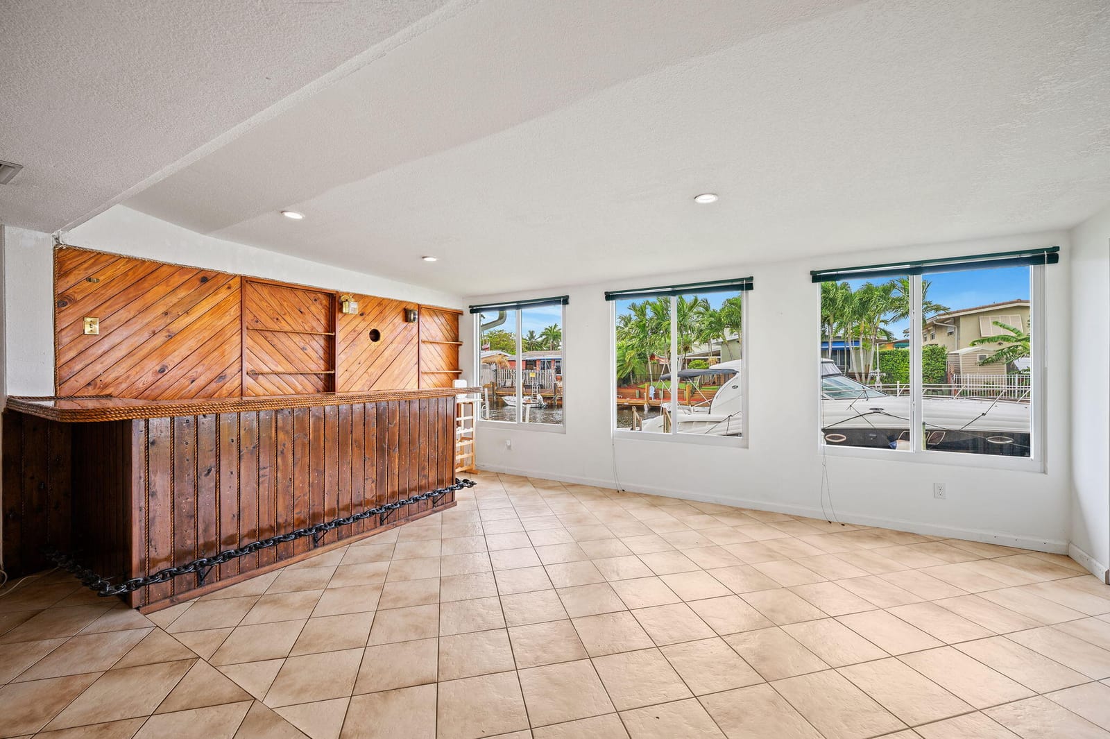 2637 Marathon Lane, Fort Lauderdale, FL 33312 photo 8