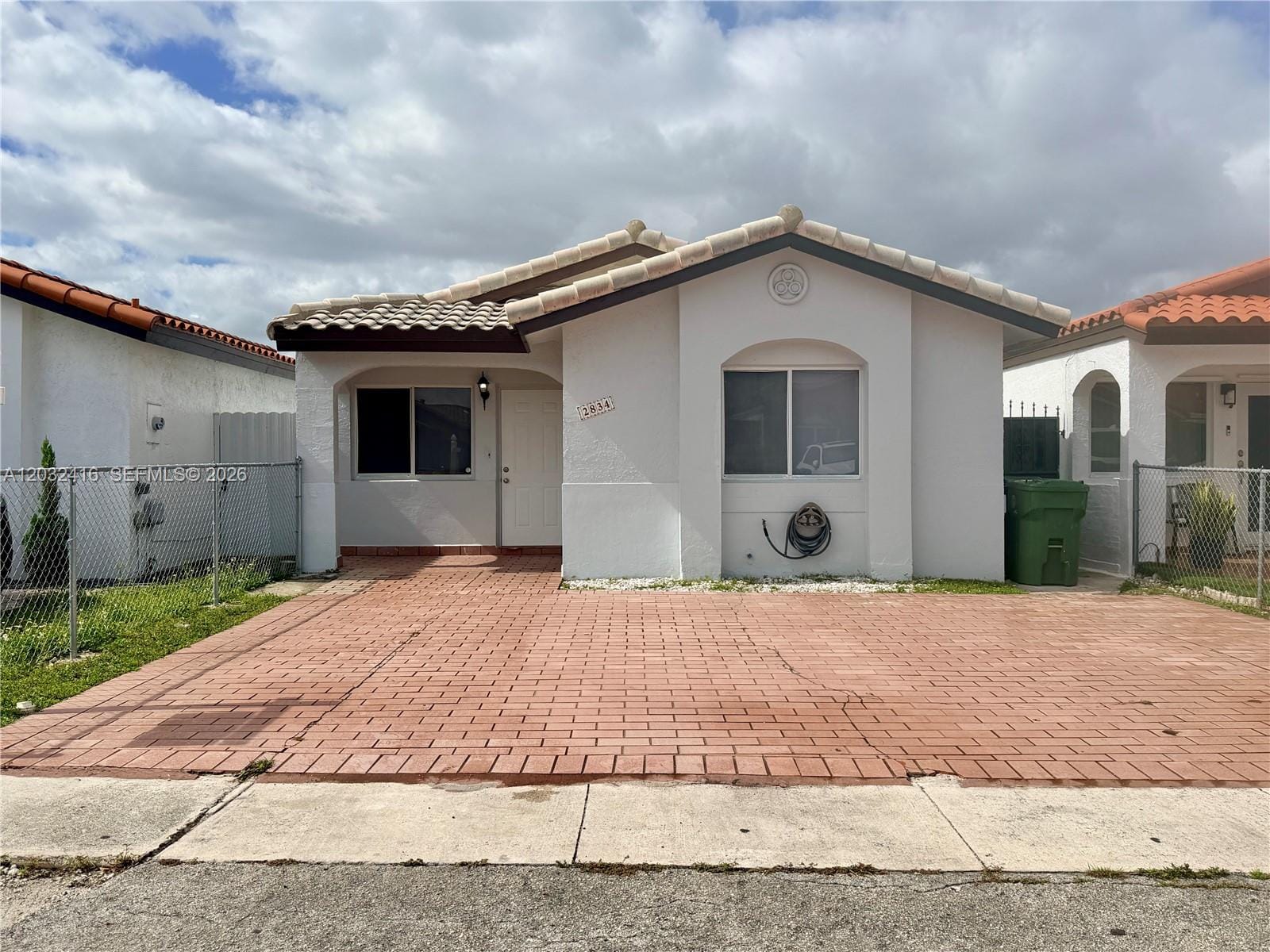 2834 W 75th Terrace, Hialeah, FL 33018 photo 2