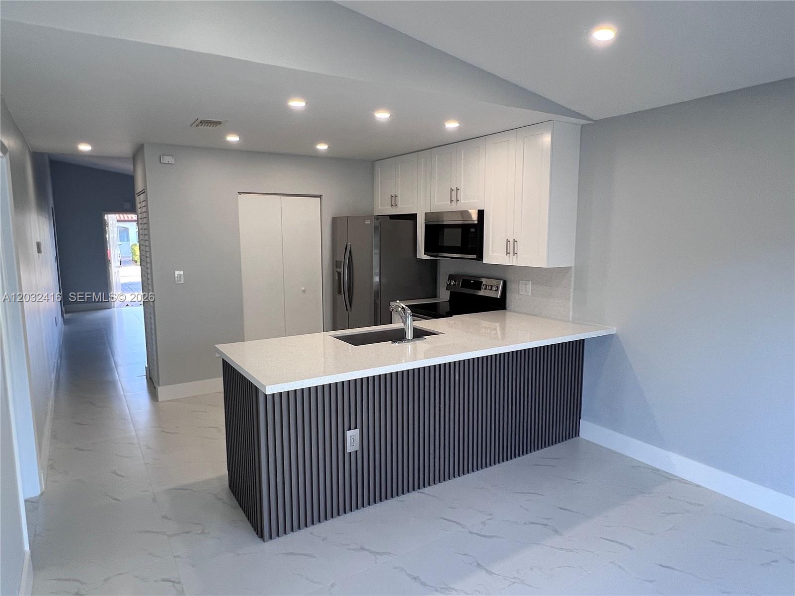2834 W 75th Terrace, Hialeah, FL 33018, Hialeah