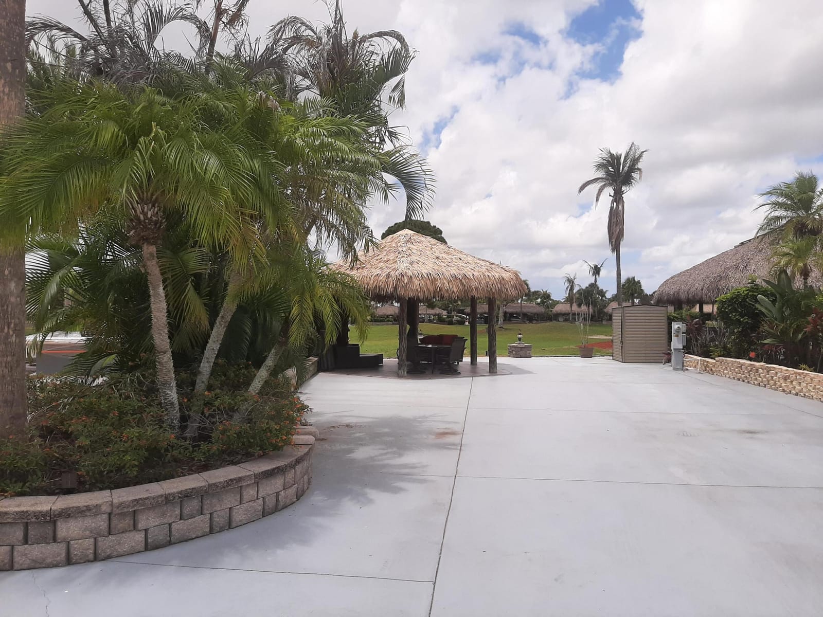 403 NW Chipshot Lane — photo 9