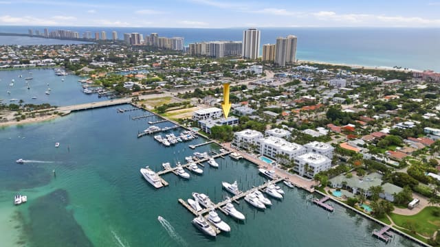 220 Lake Drive 206, Palm Beach Shores, FL 33404