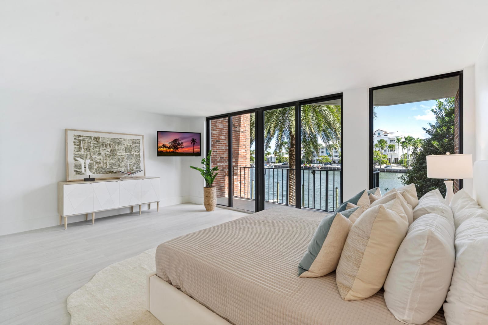 1800 S Ocean Drive 109 — photo 9