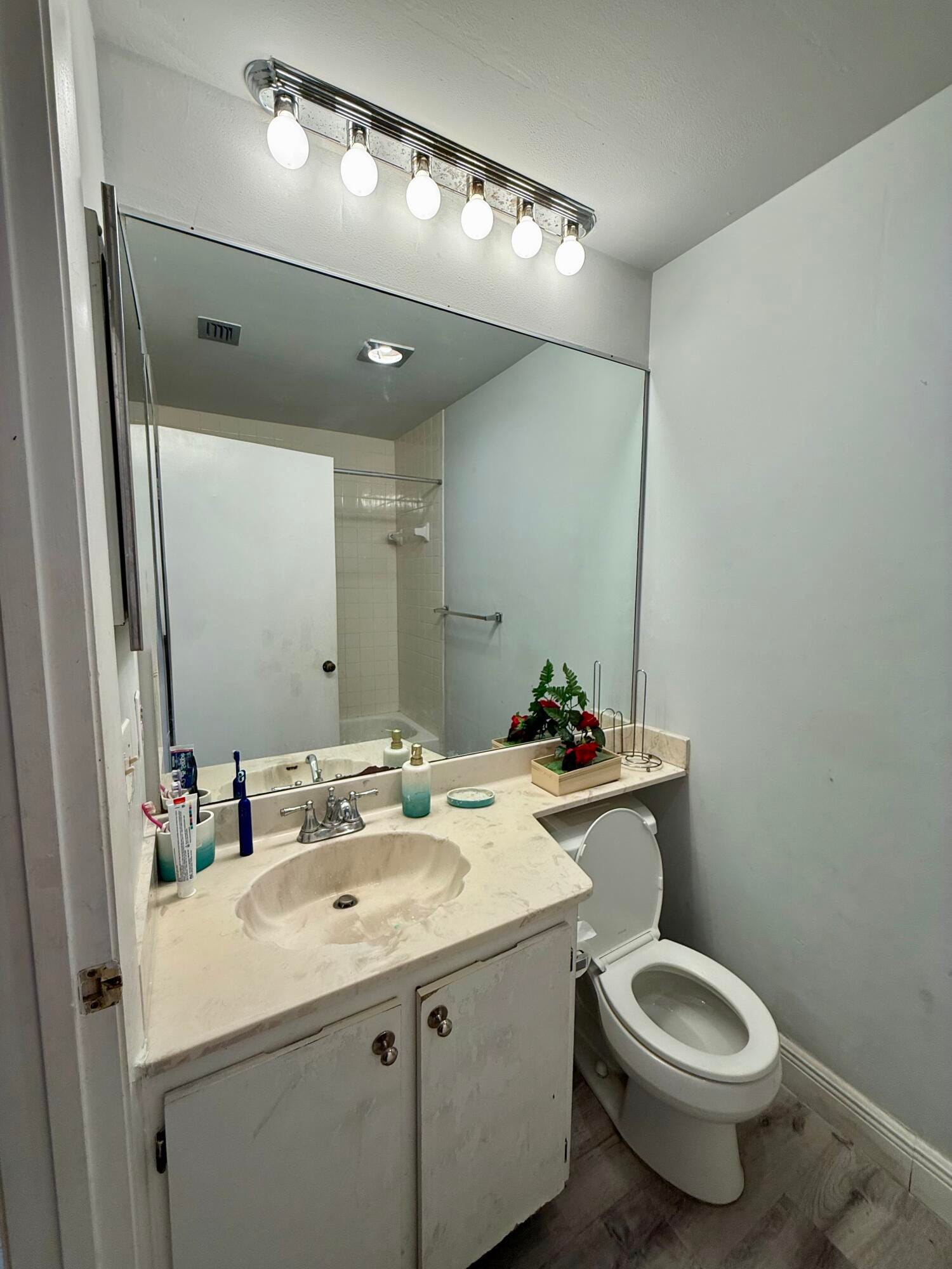 3927 Vine Tree Trail B — photo 9