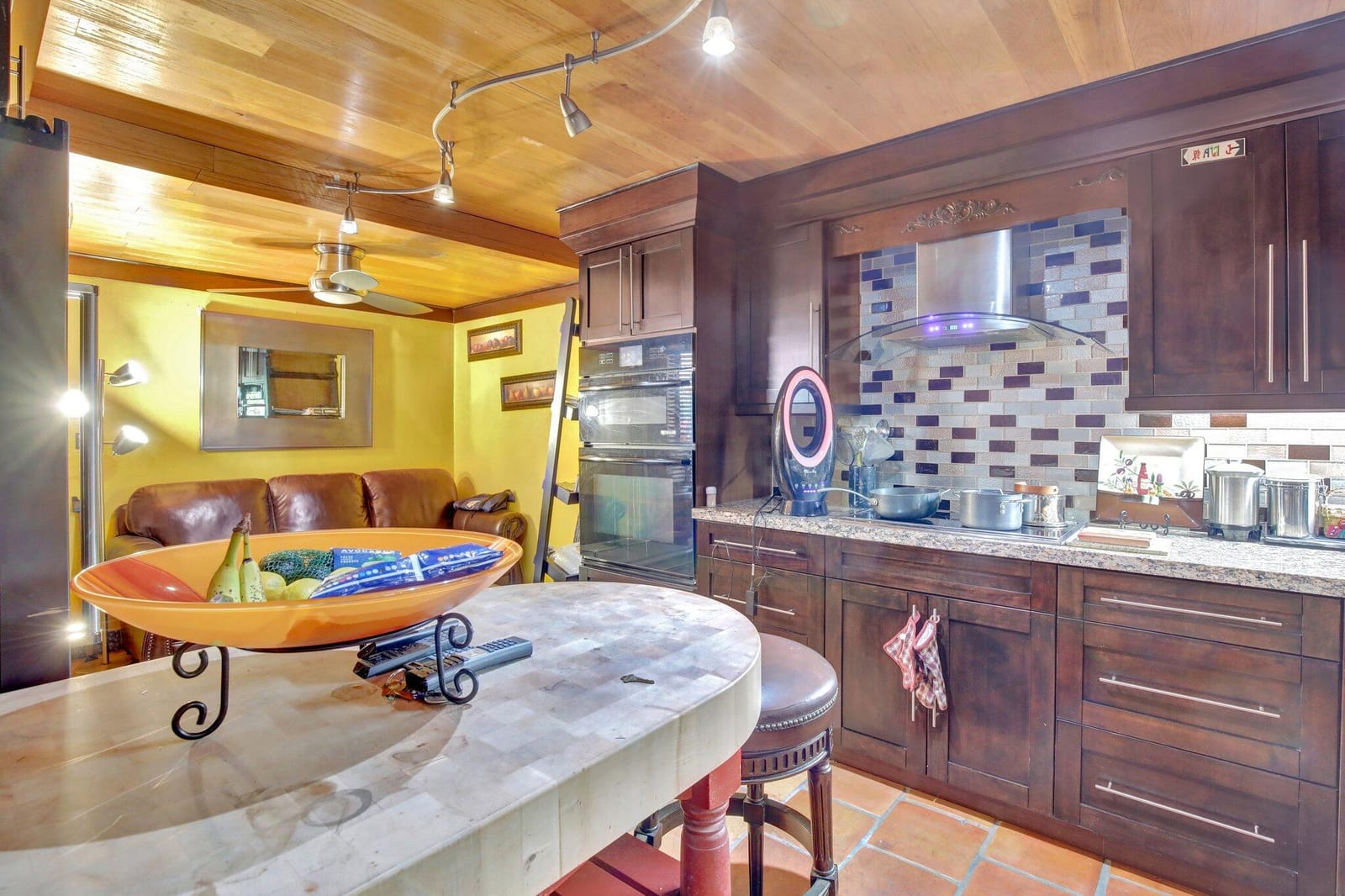 20606 NE 7th Court, Miami, FL 33179 photo 14