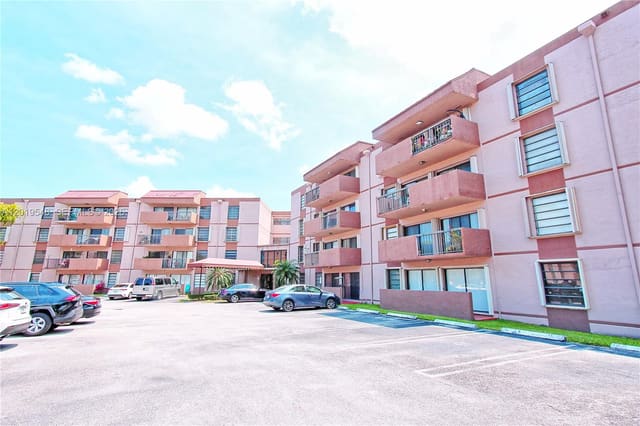 5800 SW 127th Avenue 2112, Miami, FL 33183