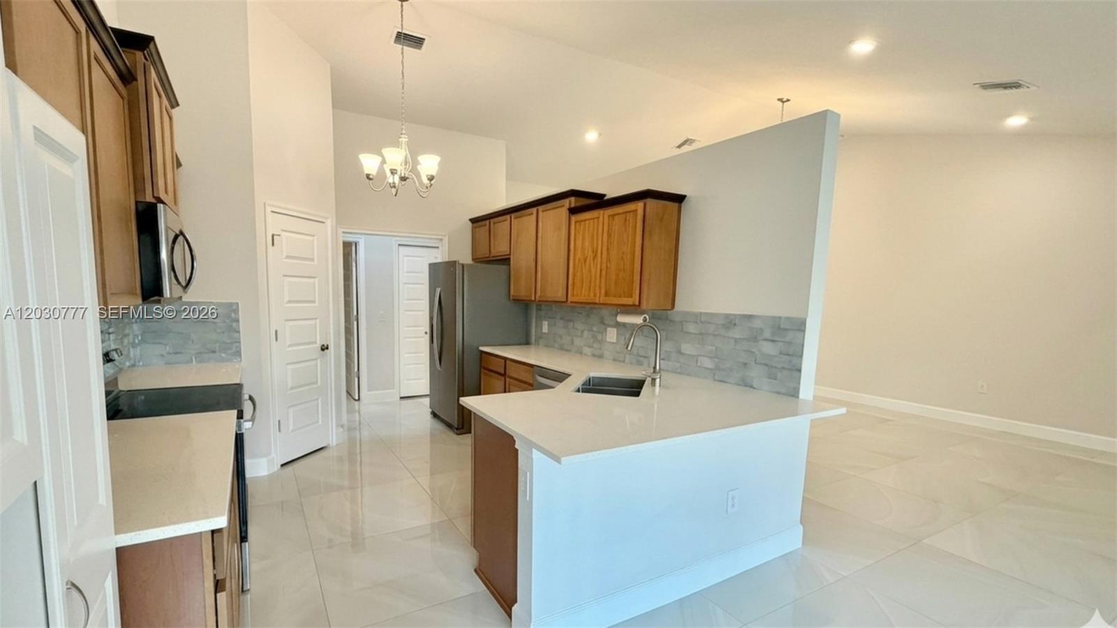 372 Rockland Street — photo 11