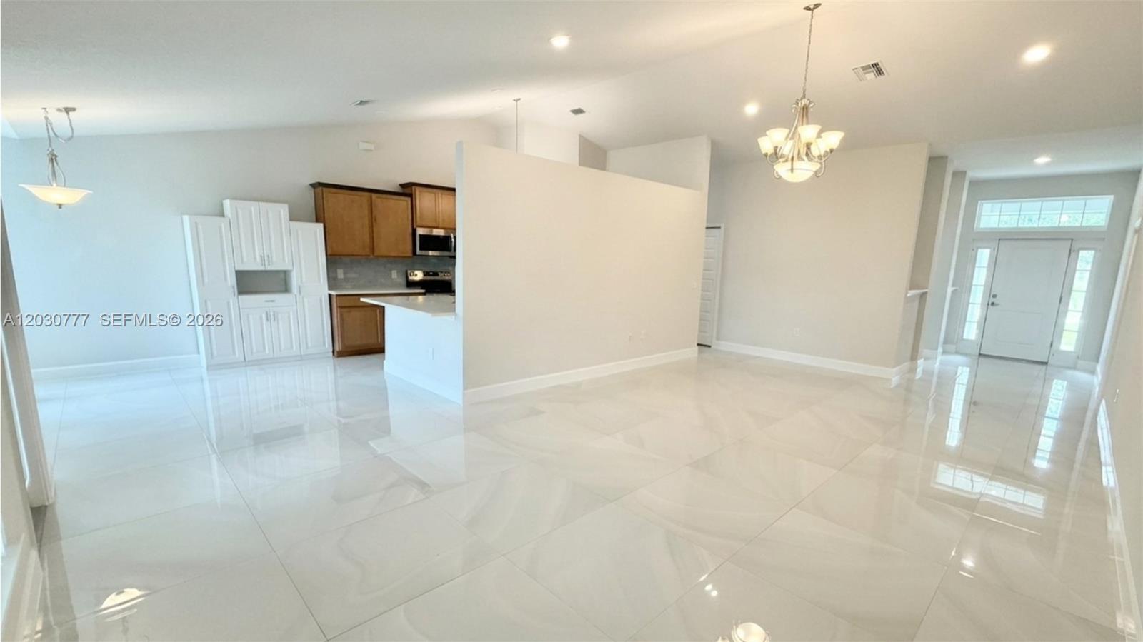 372 Rockland Street — photo 7