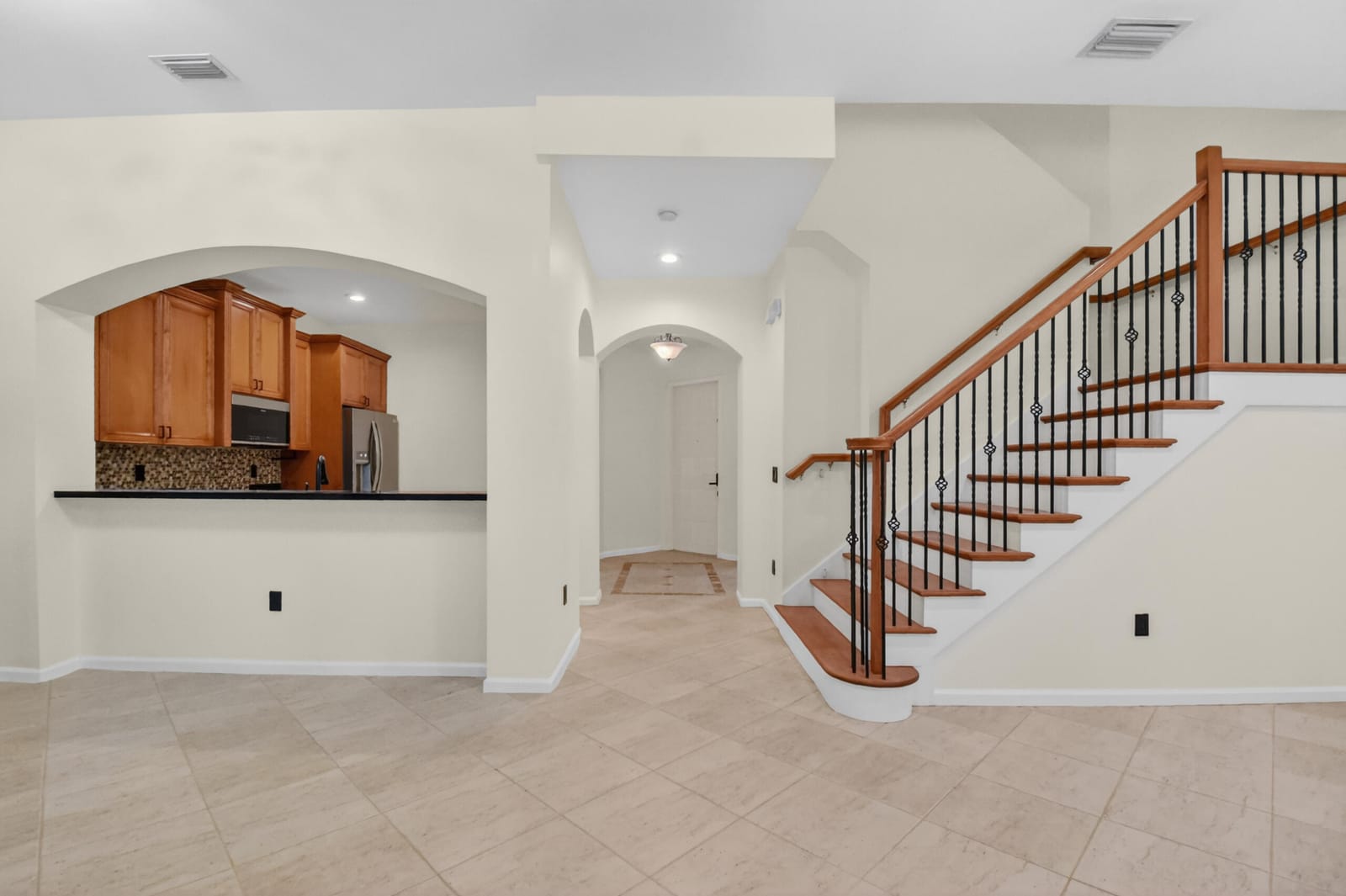 6421 Bella Circle 303 — photo 11