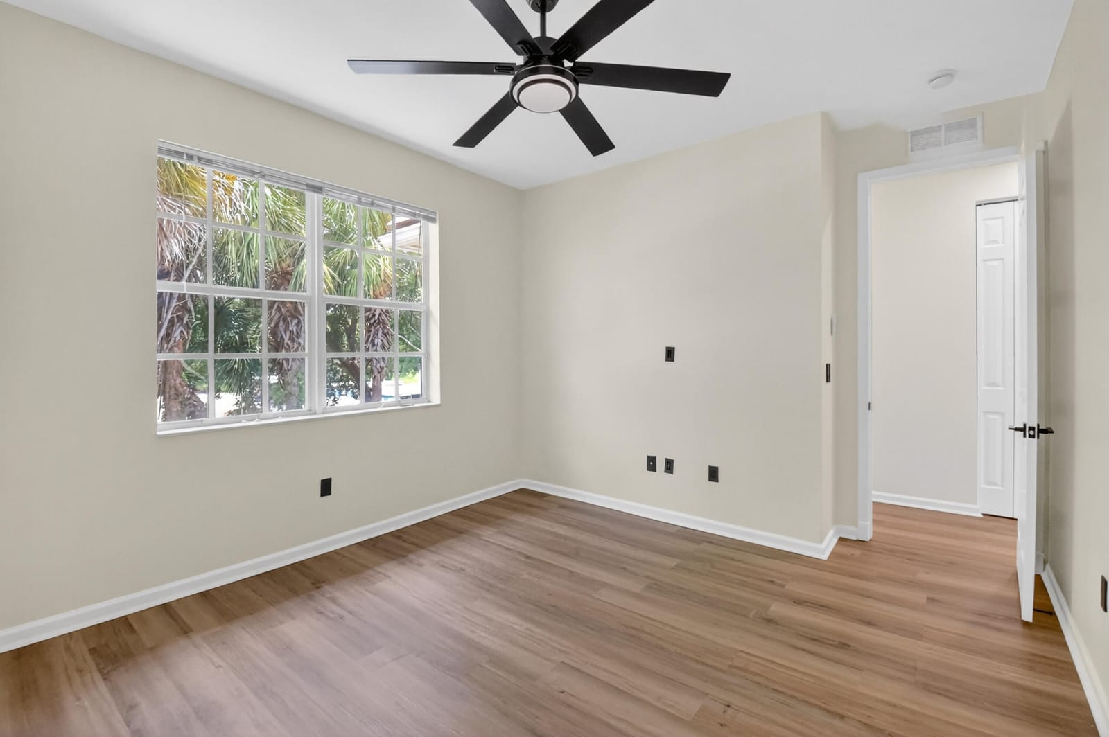 6421 Bella Circle 303, Boynton Beach, FL 33437 photo 29